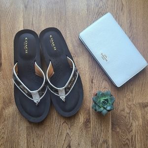 Coach Jolene Wedge Flip Flip Sandals 8.5